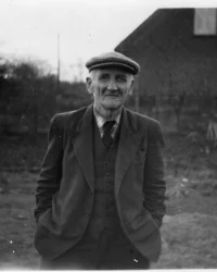 Image is from arkiv.dk